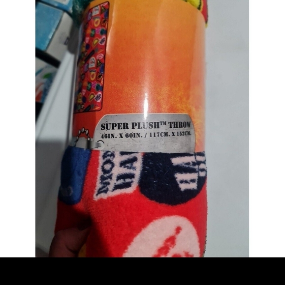 DC Comics Harley Quinn The Suicide Squad Super Plush Throw Blanket 46in x 60in - Picture 3 of 5